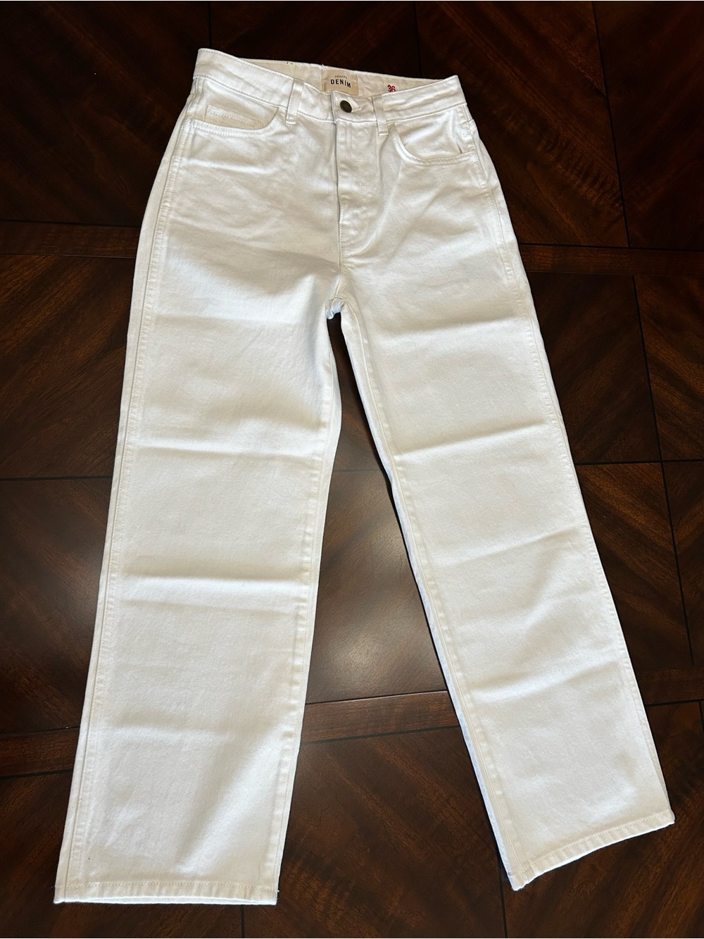 Sézane L’conique Droit Ecru White Straight-Leg Jeans